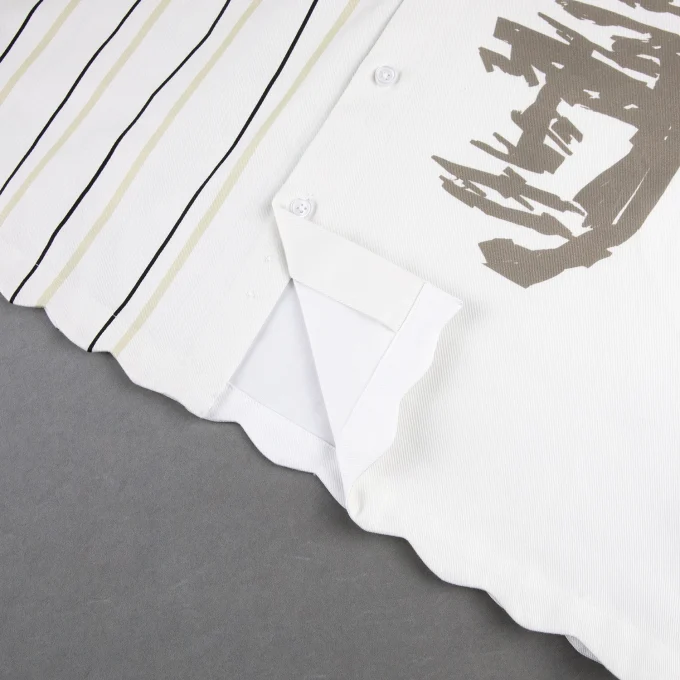 Simple Striped Cardigan Long Sleeved Casual Shirt for Men XL Size Tie Dye Technique for Autumn